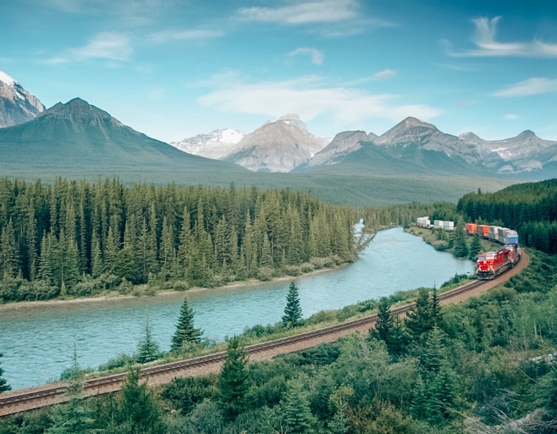 Scenic train ride - Canada bucket list